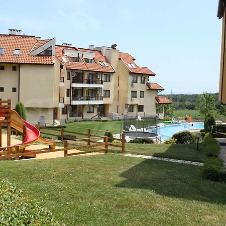 Eggo Apartment - Oasis Beach Apartments Kamchia Bliznatsi エクステリア 写真