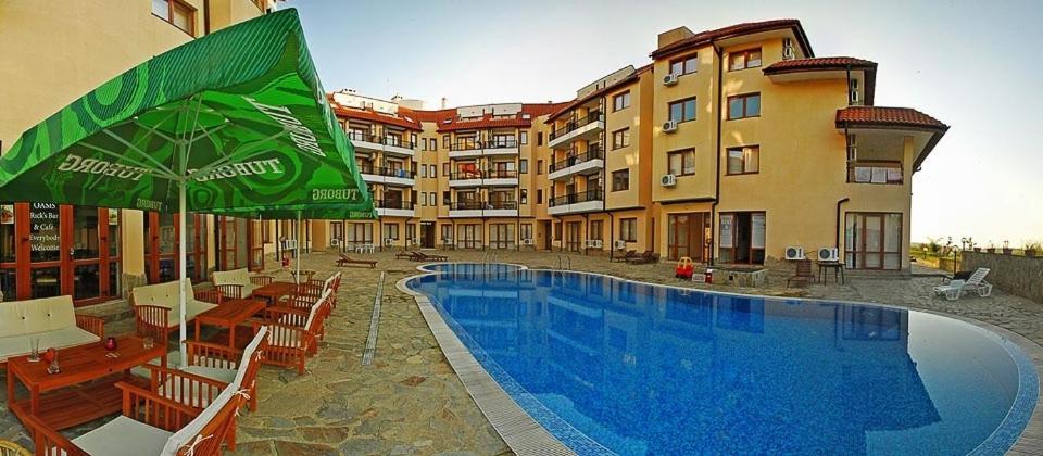 Eggo Apartment - Oasis Beach Apartments Kamchia Bliznatsi エクステリア 写真